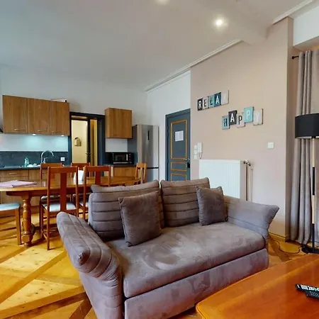 Le Roesselmann Apartamento *